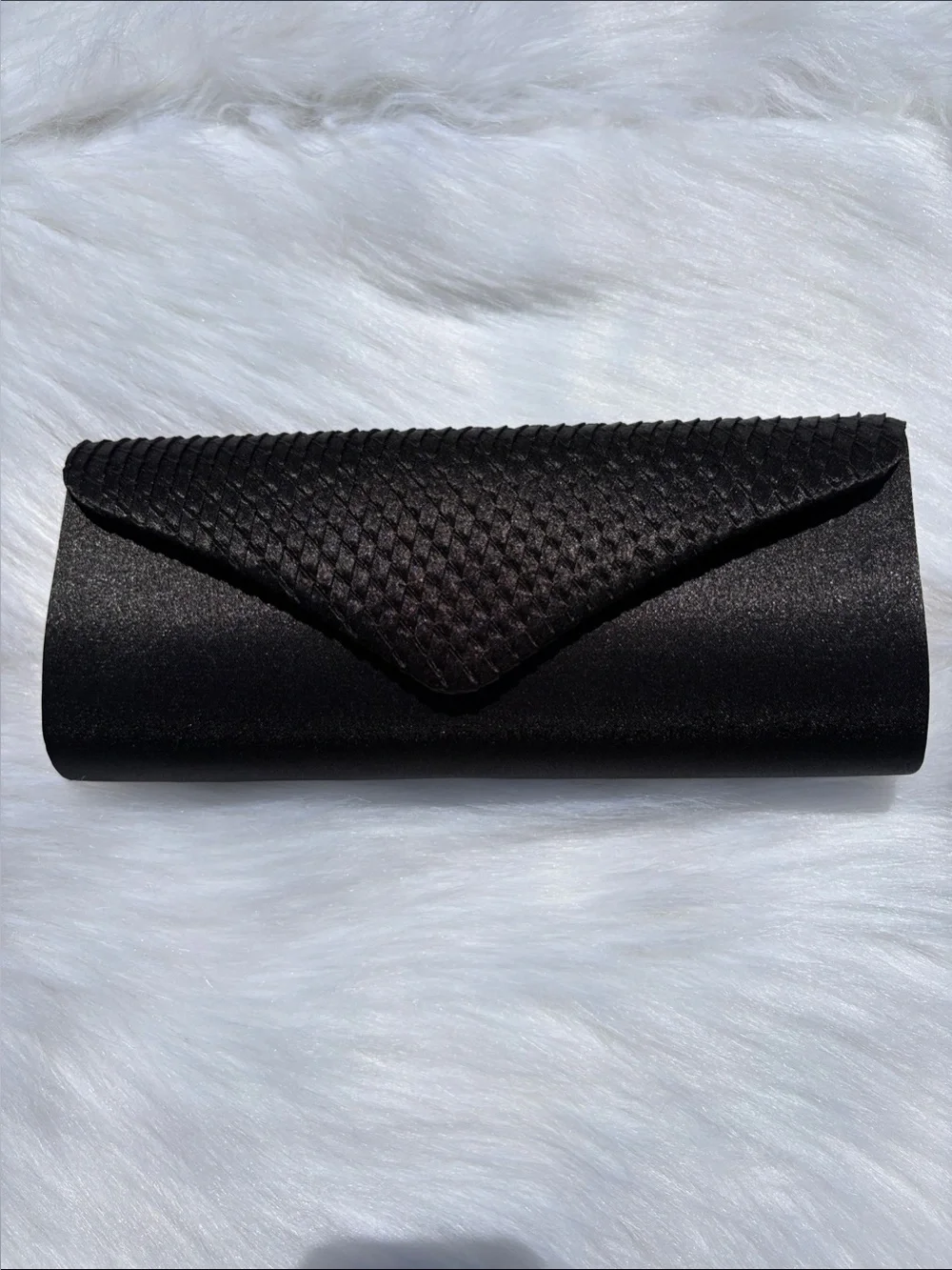 LAURA FORMAL WEAR~ Black Satin Envelope Clutch with Textured Flap - Picture 1 of 7